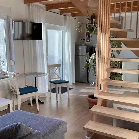 Schoenes Ferienhaeuschen In Obermaubach Mit Seeblick Casa vacanze